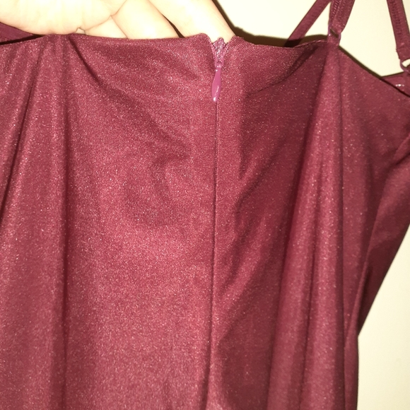 Burgundy sexy midi dress.. - Picture 6 of 11